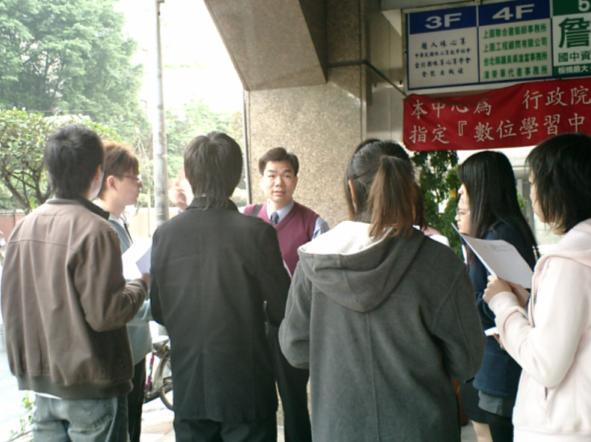 96年學程學生企業參訪-聯成電腦1